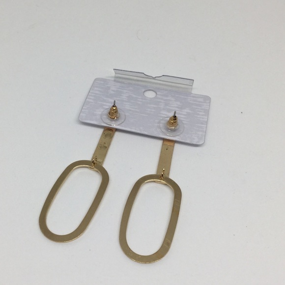 3 for $15 NWT Nuance by Korea earrings - Picture 6 of 6